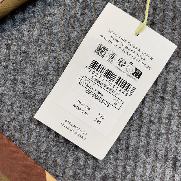 Maaji Swimwear Set Womens Medium Long Sleeve Top Bikini Bottom Reversible NEW - Picture 4 of 8